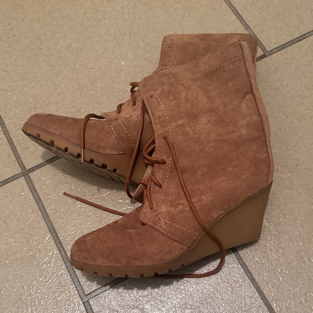 Nautica Brown Suede Wedge Ankle Boots